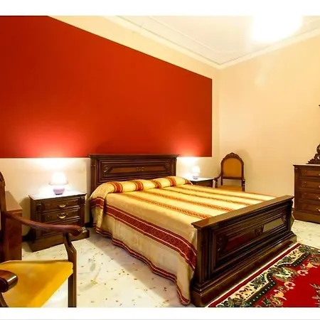 Milazzo With Additional Shower In Garden Διαμέρισμα